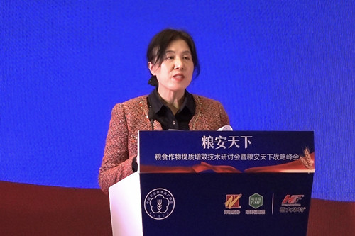 杜愛玉_副本.jpg